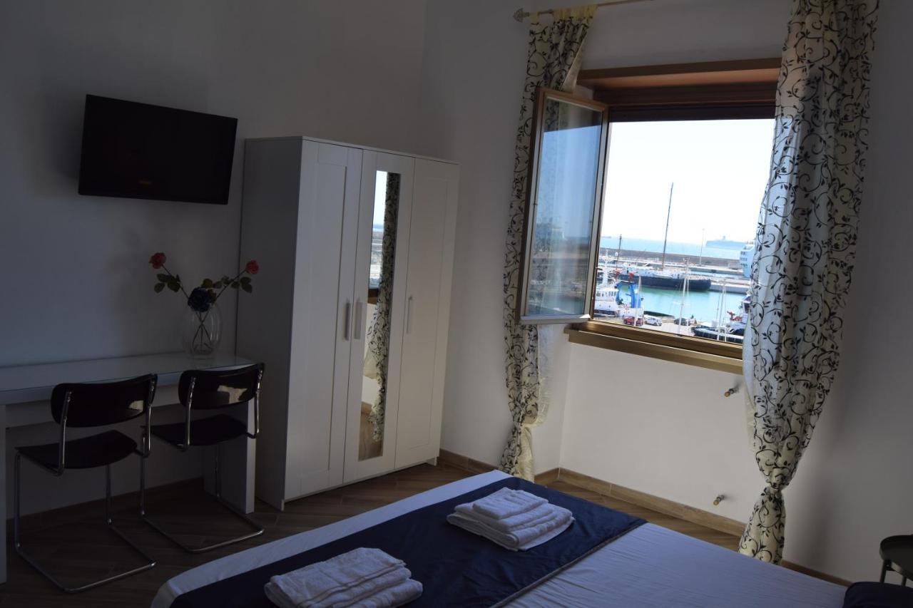 B&B Il Veliero Civitavecchia Esterno foto